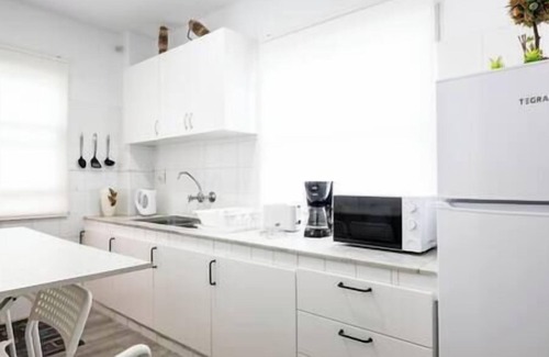 El Guincho House | Near the Drago in Icod