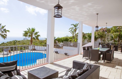 San Roque Villa | Near to Beach