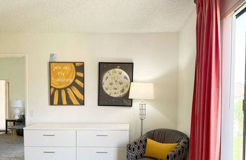 Rowland Heights Apartment | Near to Disneyland 20 minutes 2 bedrooms &2 bath apt