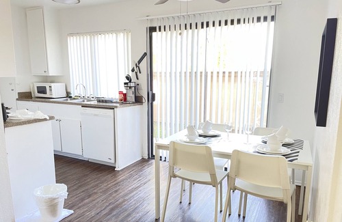 Rowland Heights Apartment | near to Disneyland 1bedroom &1bath APT in RH