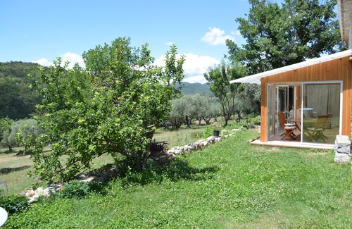 Estoublon House | Near Verdon, a sheepfold surrounded by nature invites you to calm and relax.