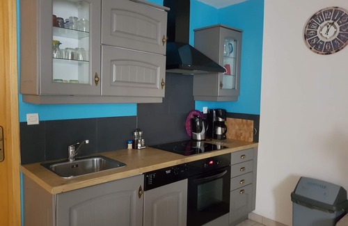 Roz-sur-Couesnon Cottage | nearby holiday cottage in Mont St Michel