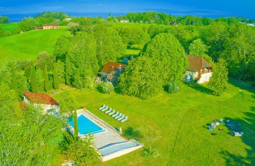 Simeyrols House | Nearby Sarlat there's a Cocoon, to listen to the silence +Pool/Spa 30° & Jacuzzi