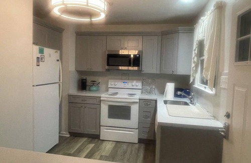 Stone Harbor Cottage | Neat as a pin and one of the best deals for a 3 bedroom in Stone Harbor!