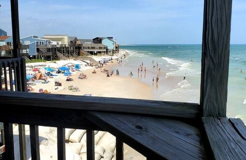 North Topsail Beach Apartment | Need A Change of Sea.nery~ 2nd Floor Oceanfront