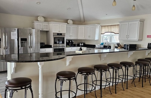 Sandbridge House | Need a great beach getaway? INDOOR AND OUTDOOR POOL!