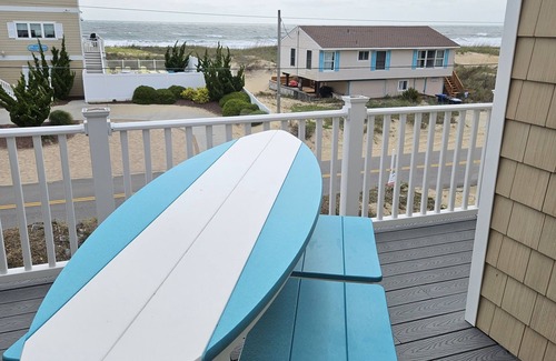 Sandbridge House | Need a great beach getaway? INDOOR AND OUTDOOR POOL!