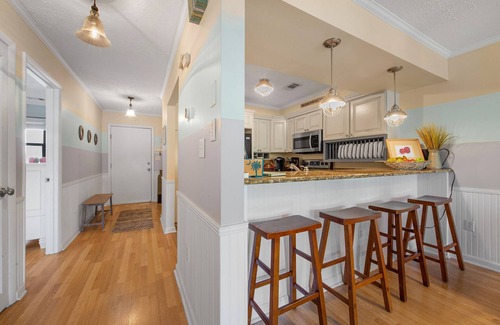 Surfside Beach Condo | NEED TO GET AWAY? UPDATED CONDO 1 BLOCK TO BEACH