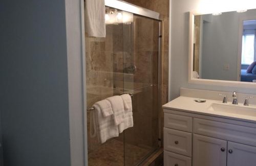 Ono Island House | Needle Rush Point Unit A24