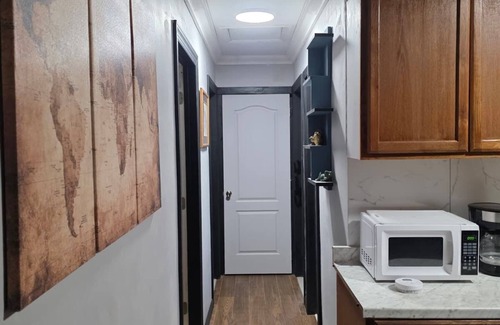 Tangelo Park House | NEIGHBOR OF THE NEWEST EPIC UNIVERSAL PARK WALKING DISTANCE.