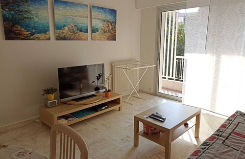 Plaine de la Brague Apartment | Neighborhood near downtown access to the train station or Nice airport