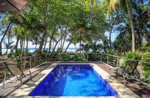 Playa Santa Teresa Villa | Nekáui, Entire Property