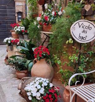 Spello Apartment | Nel vicolo dei Baci - Casa vacanze al Bacio