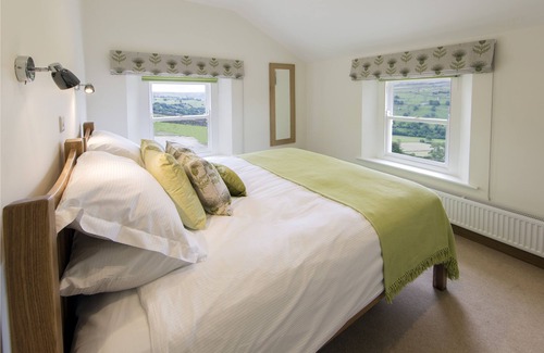 Fremington Cottage | Nell Tom 5 star Luxury Cottage hideaway with stunning views