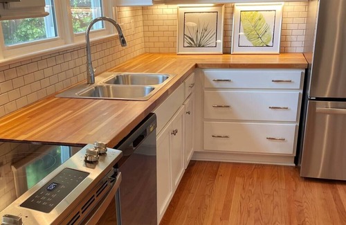 Callands-Gretna House | Nellie's Nest- A newly remodeled quaint home!