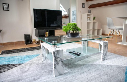 Nemours Apartment | Nemours Le Tanneurs - Vue Château