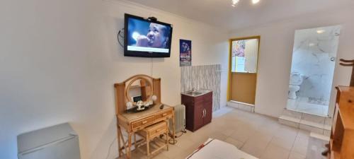 Eikenbosch Apartment | Neo & Ruks Guest house Boston Bellville 2
