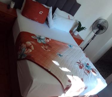 Eikenbosch Apartment | Neo & Ruks Guest Houses Boston Belleville 3