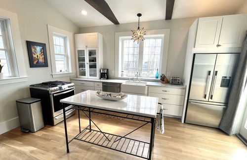 Hampton Condo | 'NEPTUNE' by WanderWow