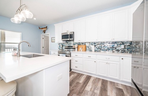 Cedar Lane House | Neptune's Landing-Great Fishing just yards off the ICW!