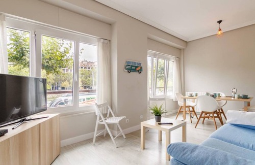 Bilbao City Centre Apartment | Nervioi Prestancia Apartment II