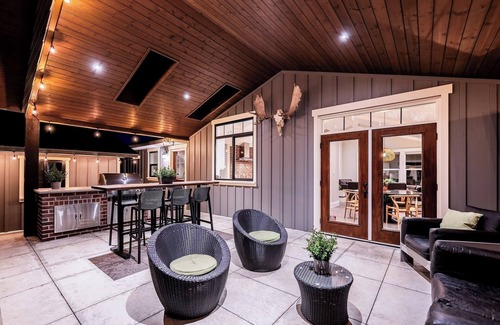 Kent Cottage | nEscape to The Antler House, a spacious rural retreat!
