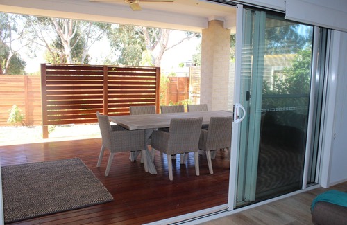 Torquay House | Nest By The Sea - Our guests loved their stay - Check out the reviews