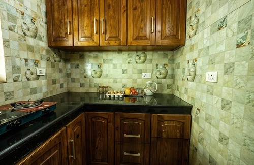 Mussoorie Apartment | Nest Cottage 2BHK Apartment in Mussoorie by Homeyhuts