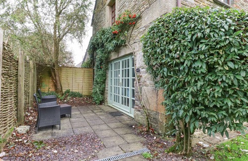 Saint Breward Cottage | NEST COTTAGE, pet friendly, character holiday cottage in St Tudy