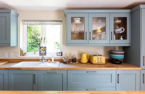 Pulborough House | Nest Lodge, a stunning three bedroom lodge surrounded by nature