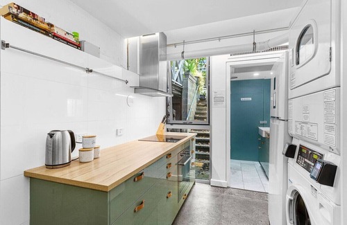 Perth Hotel | Nest on Newcastle – N4