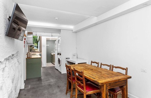 Perth Hotel | Nest on Newcastle – N4