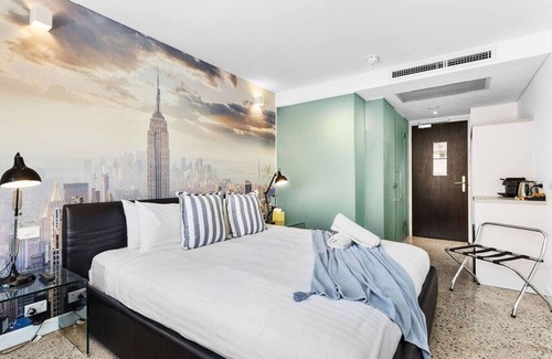 Perth Hotel | Nest on Newcastle – S2