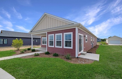 Ottawa House | Nestled Away Heritage Harbor Marina Resort Managed by Harbor Inn Vacation Rentals