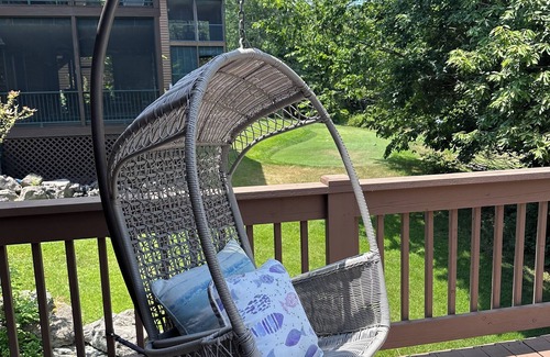 Camdenton House | Nestled by the 7th green, large deck areas. Movie theatre for inside or out.
