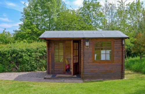 Honiton Cottage | Nestled in the Blackdown Hills, this barn is secluded and secure dog-friendly.