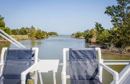 Snow Hill Boat Rental | Nestled off the Chincoteague Bay in a Cozy Inlet