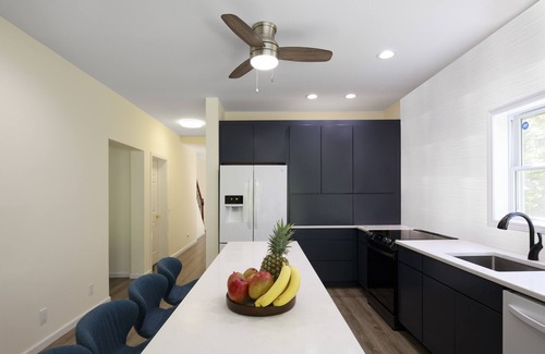Saugerties House | *Net Zero emissions house - hot tub, firepit, dog park, near Hunter MT