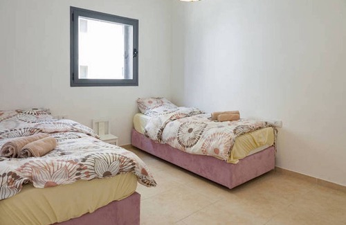 Netanya Apartment | Netanya Family Apartment with Balcony by FeelHome