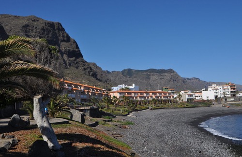 Garachico Apartment | Neu 2012 Apartment in La Caleta de Interian. Garachico