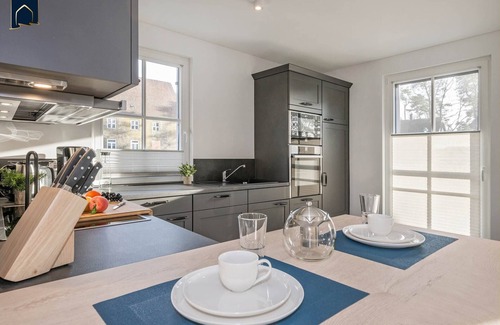 Zirchow House | Neu Errichtetes Ferienhaus in Ruhiger Wohngegend mit Parkplatz, Sauna und Wlan