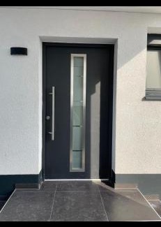 Oberasbach House | Neu-gebautes-komplettes-Reihenhaus