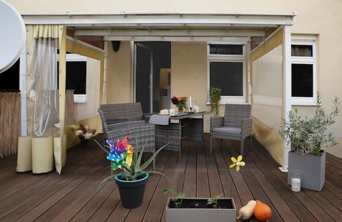 Sudenburg Apartment | NEU Luxus-apartment! Wasserbett-terrasse-smarttv