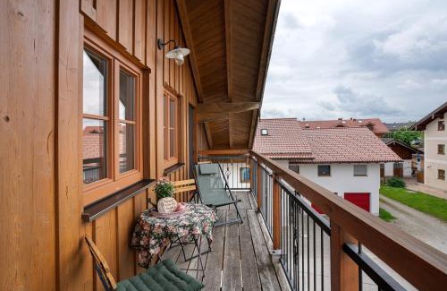 Hoslwang Apartment | Neubau - Ferienwohnung Waldblick