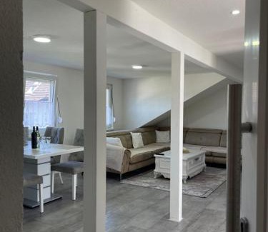 Tuttlingen Apartment | Neue stilvolle Wohnung in Tuttlingen