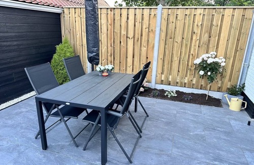 Domburg House | Neugebautes Ferienhaus für 4 Personen im Herzen des Badeortes Domburg!