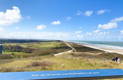 Domburg House | Neugebautes Ferienhaus für 4 Personen im Herzen des Badeortes Domburg!