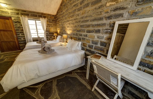 Sesriem House | Neuras Wine & Wildlife Estate