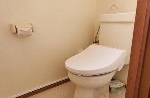 Megurohoncho Apartment | NEW！貸切アパート２DK４４㎡ 駅２分渋谷駅電車１５分 コンビニ公園５秒Dベッド３台高速WIFI