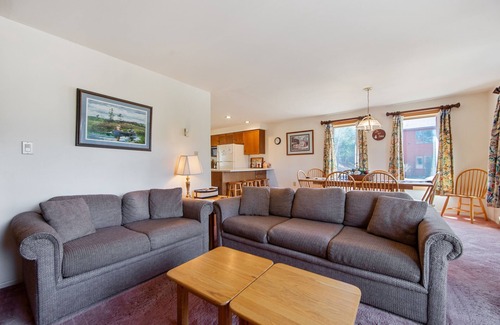 North Creek House | NEW! 11D - Spacious & Family-Friendly Getaway by The Summit at Gore Mountain